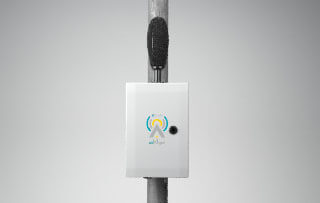 Pole mounted db angel
